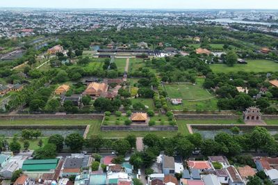 Tường Hoàng thành Huế xuống cấp, có nguy cơ sụp đổ bất cứ lúc nào