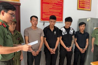 Khởi tố, tạm giam 4 đối tượng trong đường dây chế tạo, mua bán trái phép vũ khí quân dụng
