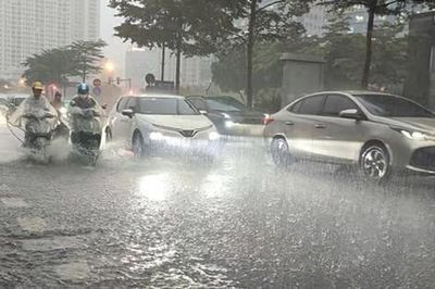 Bộ Xây dựng ra Công điện khẩn, yêu cầu không lơ là trước mưa lũ và áp thấp nhiệt đới