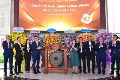 LPBS chính thức niêm yết hơn 1,4 tỷ cổ phiếu lên sàn HoSE