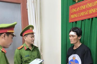 Gây án mạng chỉ vì bạn gái đi ăn với người khác