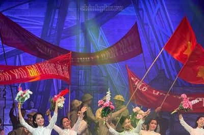 Hà Nội tổ chức 13 chương trình nghệ thuật chào mừng các ngày lễ lớn