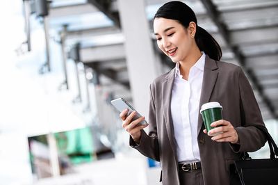 Muốn tiết kiệm mà không sống kham khổ: Người biết quản lý tài chính thường làm 5 việc này