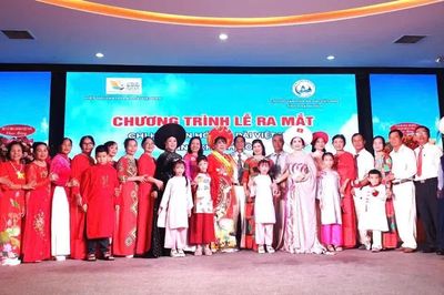 Đại biểu 9 tỉnh, thành phố dự sự kiện Văn hóa Áo dài