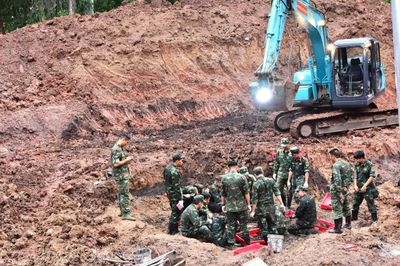 Tìm thấy thêm 10 hài cốt liệt sĩ tại Công viên Lê Thị Riêng