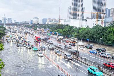 Các tỉnh Bắc Bộ và Hà Nội mưa to, đề phòng lốc, sét