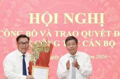 Đồng chí Nguyễn Quang Hiếu giữ chức Giám đốc Sở Nội vụ thành phố Hà Nội