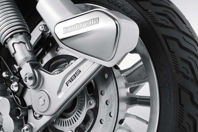 Xe ga 174cc thiết kế sang trọng, có ABS 2 kênh như Honda SH, giá 115 triệu đồng có xứng tầm?
