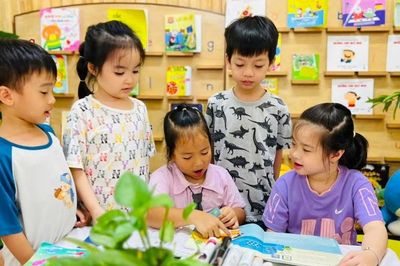Chưa học chữ trước khi vào lớp 1, trẻ liệu có theo kịp bạn bè?