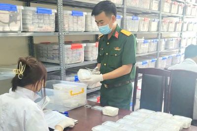Huế bàn giao 3.908 mẫu hài cốt liệt sĩ phục vụ giám định ADN