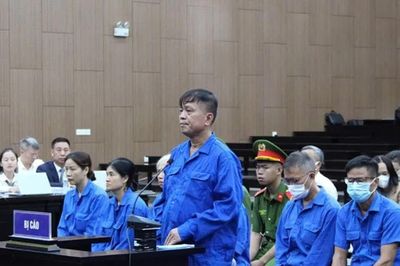 Cựu thứ trưởng nhận hối lộ muốn nhận lại số tiền khắc phục thừa để trả nợ
