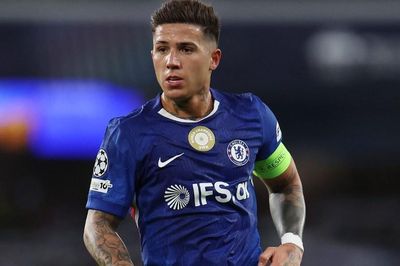 Man City ra quyết định với Enzo Fernandez