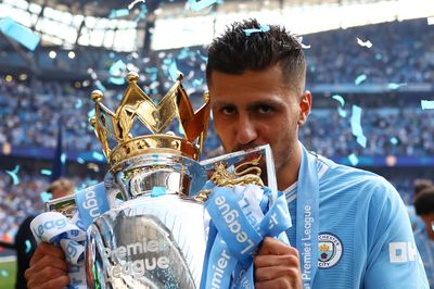 Rodri từng che giấu bao nhiêu vấn đề của Man City?