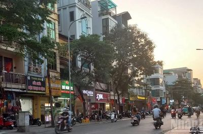 Hà Nội cấm taxi trên phố Khâm Thiên vào giờ cao điểm