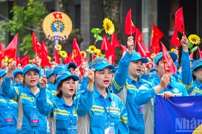 Đổi mới mô hình phát triển của Việt Nam đáp ứng yêu cầu kỷ nguyên mới