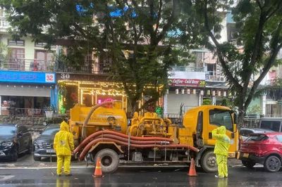 Hà Nội tổ chức ứng trực 24/24 giờ, chủ động ứng phó với mưa lớn