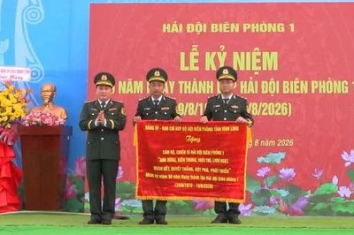 Vĩnh Long kỷ niệm 50 năm thành lập Hải đội Biên phòng 1
