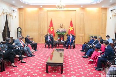 Tăng cường trao đổi lý luận và hợp tác bồi dưỡng cán bộ giữa Việt Nam và Mexico