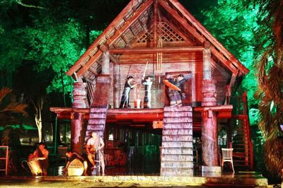 Nhà dài show mang đến nhiều trải nghiệm văn hóa hấp dẫn