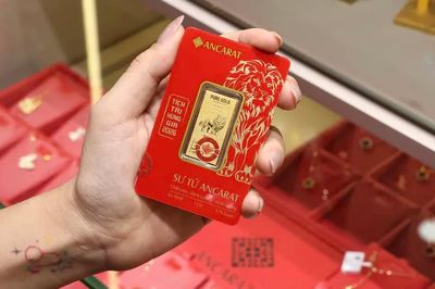 Sáng 19-8, giá vàng trong nước giảm 1,6 triệu đồng/lượng