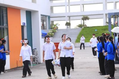 Nhiều bài thi tiếng Anh chuyên Tuyên Quang dưới mức trung bình