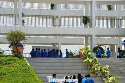 Thí sinh Chuyên Tuyên Quang 'trượt' tốp điểm xuất sắc xét tuyển đại học