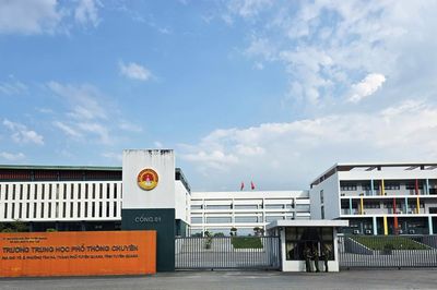 Phổ điểm môn Tiếng Anh thi lại tốt nghiệp trường THPT chuyên Tuyên Quang