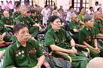 Tăng trợ cấp người có công, thêm nhiều chính sách hỗ trợ tìm mộ liệt sĩ