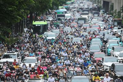 Thủ tướng: Xử lý vi phạm giao thông 'không có vùng cấm, không có ngoại lệ'