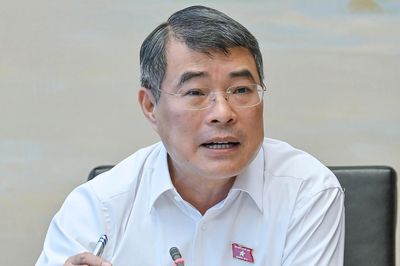 Thủ tướng: Một chương trình có 54 văn bản hướng dẫn, không cách gì cấp xã làm được