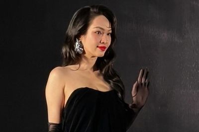 Á hậu Vũ Thúy Quỳnh váy nhung đen trễ vai xuất hiện giữa ồn ào