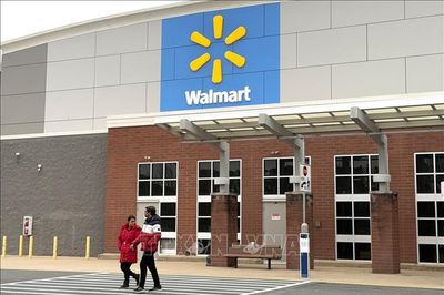 Nhiệm vụ mới của nhân viên Walmart: Sửa lỗi cho AI
