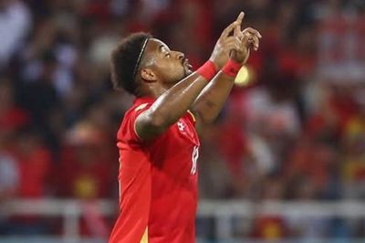 Việt Nam thắng Malaysia 4-0, tranh chức vô địch AFF Cup 2026 với Thái Lan