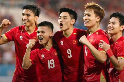 CĐV Malaysia phản ứng khi Việt Nam vào chung kết AFF Cup 2026