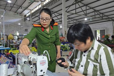 Lấy chân thành cảm hóa những phận người lầm lỡ
