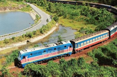 Gợi ý 4 hành trình tàu hỏa đáng trải nghiệm dịp 2/9, tuyến Huế - Phong Nha được giảm giá 50%