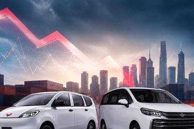 Xé rào mốc 400 triệu đồng: MPV đô thị cuốn vào vòng xoáy 'phá giá'
