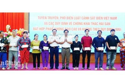 Kiên Hải siết quản lý tàu cá, tăng tuyên truyền chống khai thác IUU