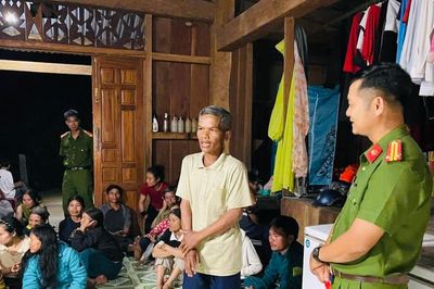 Sâu sát cơ sở, bình yên buôn làng