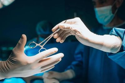 Trung Quốc thực hiện ca ghép nối đùi đầu tiên trên thế giới