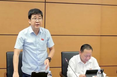 Đoàn Đại biểu Quốc hội tỉnh Lào Cai tham gia thảo luận các dự án luật quan trọng và Chương trình mục tiêu quốc gia