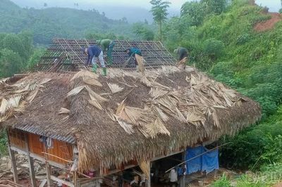 Khánh Hòa hỗ trợ người dân tháo dỡ nhà khỏi khu vực nguy cơ sạt lở