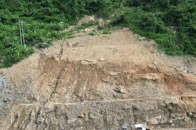 Bứt tốc trên những tuyến đường huyết mạch