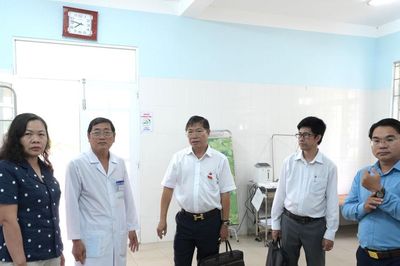 HĐND tỉnh Lâm Đồng giám sát việc bố trí, tổ chức hoạt động của mạng lưới y tế cơ sở