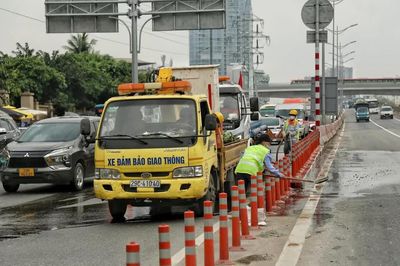 Hà Nội tổng lực chống ùn tắc, người dân đi lại dịp 2/9 cần lưu ý?