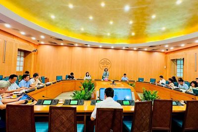 Hà Nội đẩy nhanh khám sức khỏe định kỳ, phấn đấu hoàn thành trong tháng 11