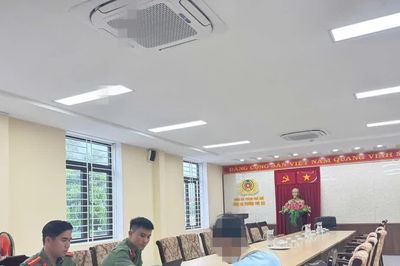 Làm việc với 12 trường hợp tương tác với các trang tin phản động