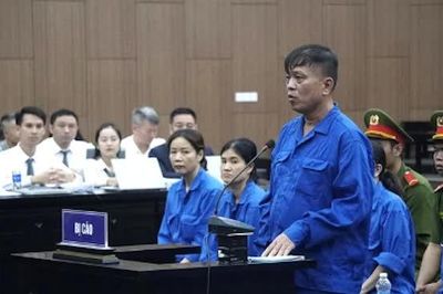 Giấy phép con do 'nội bộ sáng tác' đã gây khó cho doanh nghiệp