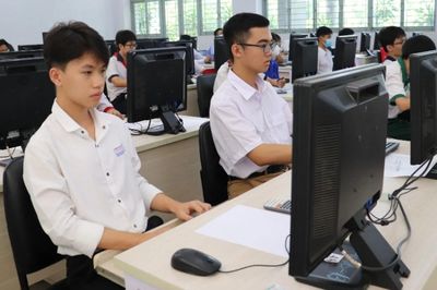 Dự kiến tổ chức kiểm tra định kì bằng máy tính