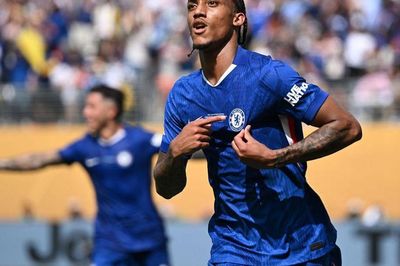 João Pedro ký hợp đồng mới với Chelsea đến năm 2032
